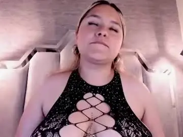 Chaturbate Watch Live Sex Cams of zafiro_claire