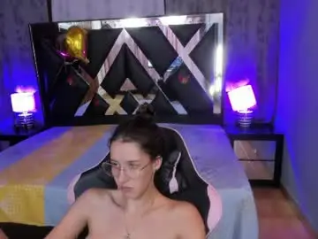Chaturbate Sex Chat of linda4petite
