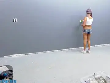 Chaturbate Free Porn Cam of wildwifebarbie
