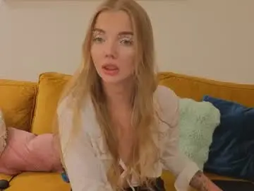 Chaturbate Best live sex cam show of carriebradshawww
