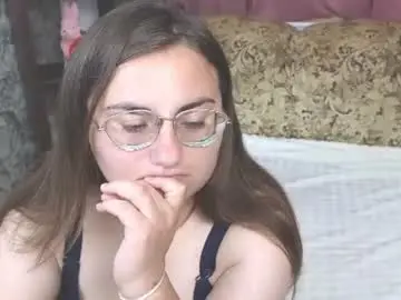 Chaturbate Live Sex Cam of bellacohen