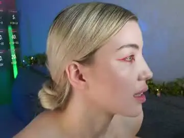 Chaturbate Best live sex cam show of lindathackerr