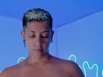 Chaturbate Live Sex Cam of aleja1214