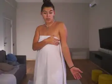 Chaturbate Free Porn Cam of lynn_jackson
