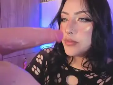 Chaturbate Sex Cam of ashlynnlowe_