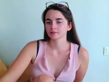 Chaturbate Live Sex Cam of lana_gl