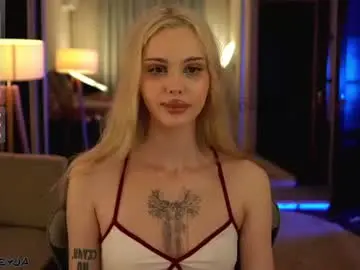 Chaturbate Free Porn Cam of manifreyja