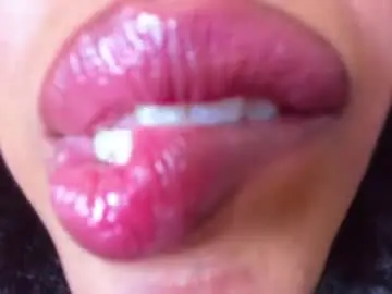 Chaturbate Adult Video Chat of evahlux