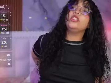 Chaturbate Watch Live Sex Cams of innocenthazel