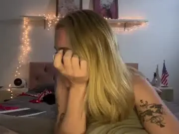 Chaturbate Live Porn of emmaonlyx1