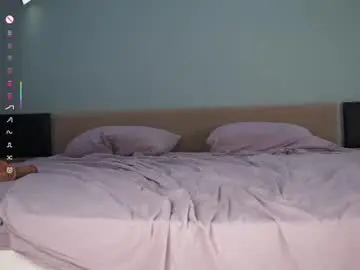 Chaturbate Watch Live Sex Cams of chee_cha