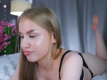Chaturbate Free Live Porn of cinacandy