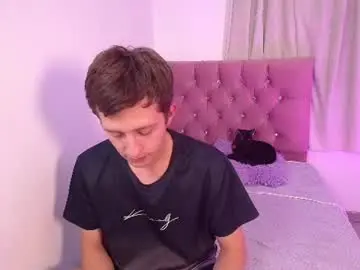 Chaturbate Live Porn of mae_nathan