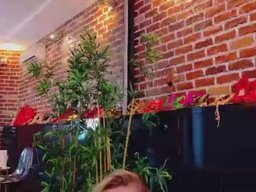 Chaturbate Live Sex of helenceccile