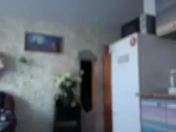 Chaturbate Live Sex Cam of sweetshy99