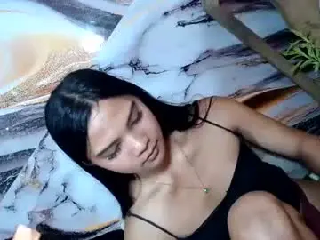 Chaturbate Sex Cam of urasian_latinaxxx
