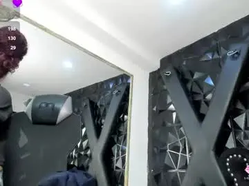 Chaturbate Best live sex cam show of dalaymoore_