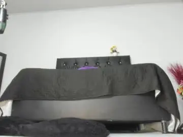 Chaturbate Live Sex Cam of martinaclark