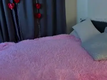 Chaturbate Live Sex Cam of lisanelsona