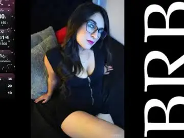 Chaturbate Live Sex of mia_miller17