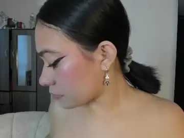 Chaturbate Best live sex cam show of cassie_jones1