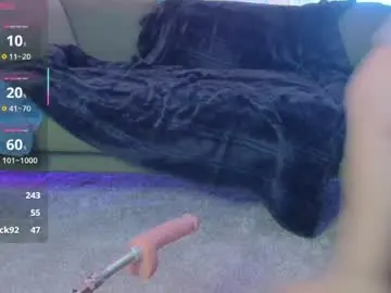 Chaturbate Live Sex Cam of kurvykitty069