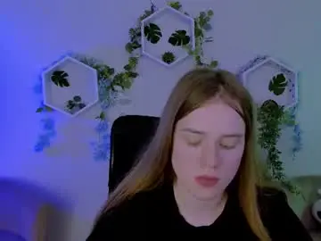 Chaturbate Live Sex Cam of sadie_peach