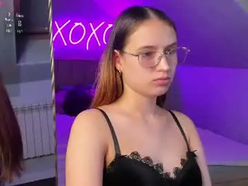 Chaturbate Sex Chat of shei1a_shy