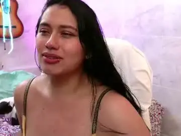 Chaturbate Adult Video Chat of lauraruiz1