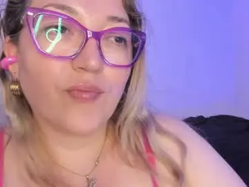 Chaturbate Live Sex Cam of naty__mature_