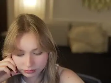 Chaturbate Best live sex cam show of bright_diamonds_054