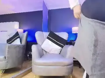 Chaturbate Best live sex cam show of samanthamilf__