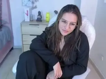 Chaturbate Sex Chat of miia_thompson_1