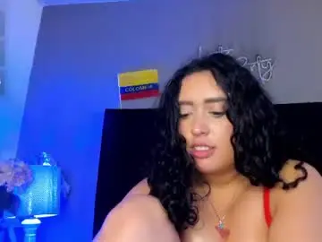 Chaturbate Live Sex Cam of isaxcurves