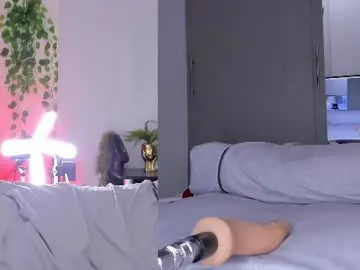 Chaturbate Live Sex Cam of nicolle_saenzz