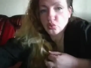 Chaturbate Free Porn Cam of velvetdiamond