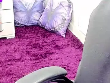Chaturbate Nude Webcam of cataleya_mom_