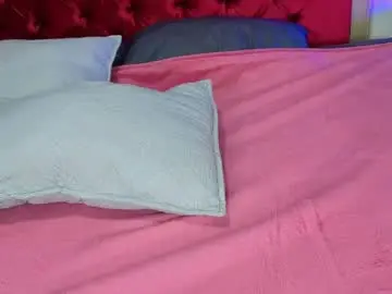 Chaturbate Live Sex Cam of venusvelvett