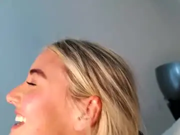 Chaturbate Private Sex Chat of itslilalovexo
