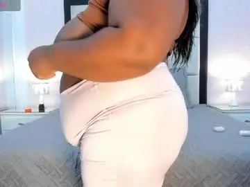 Chaturbate Sex Chat of treisyvixen