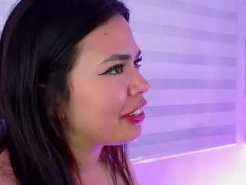 Chaturbate Free Live Porn of rosse_amyy