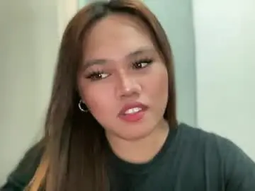 Chaturbate Live Porn of yourspecialgirl_rhea