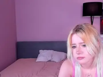 Chaturbate Sex Chat of kiki_peach