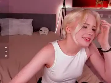 Chaturbate Best live sex cam show of kiki_peach