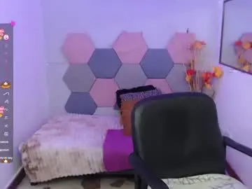 Chaturbate Live Sex Cam of ximena_grant