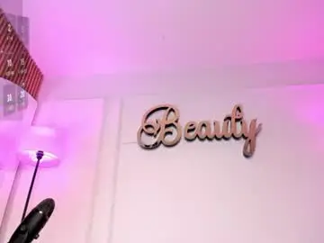 Chaturbate Best live sex cam show of ixchelcherry