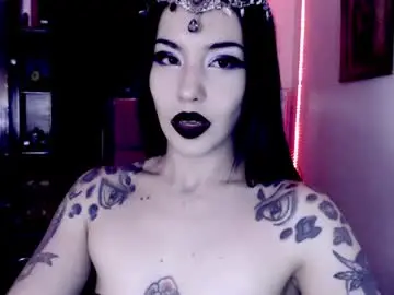 Chaturbate Nude Webcam of emearld_black