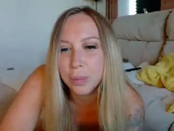 Chaturbate Free Porn Cam of _mari_
