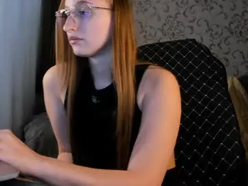 Chaturbate Best live sex cam show of darcysiren