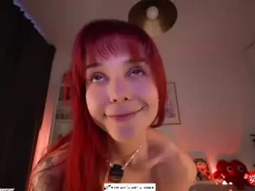 Chaturbate Live Sex Cam of oooops__